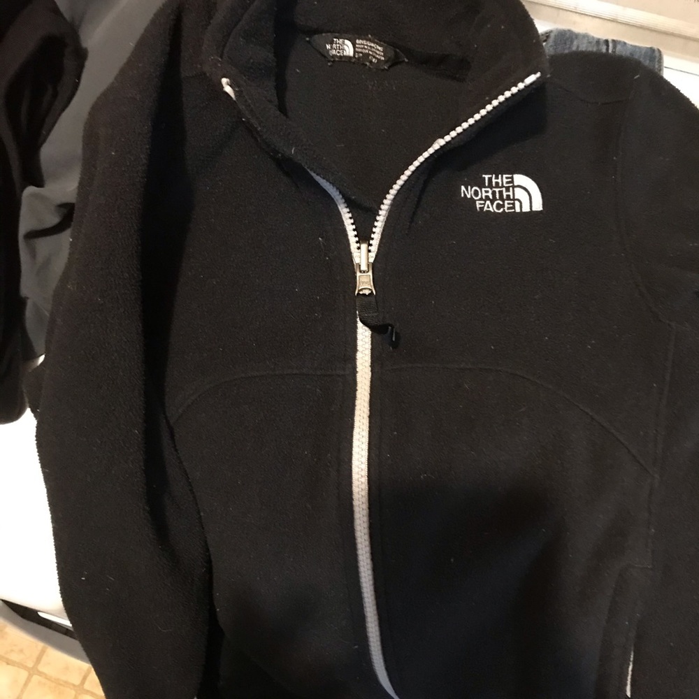 Boys The North face jacket.